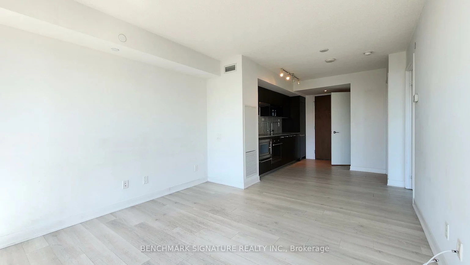 80, Queens Wharf, Waterfront Communities C1, Toronto