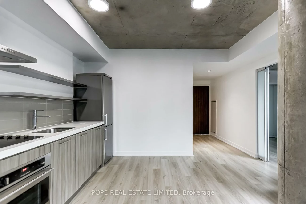 560, King, Waterfront Communities C1, Toronto