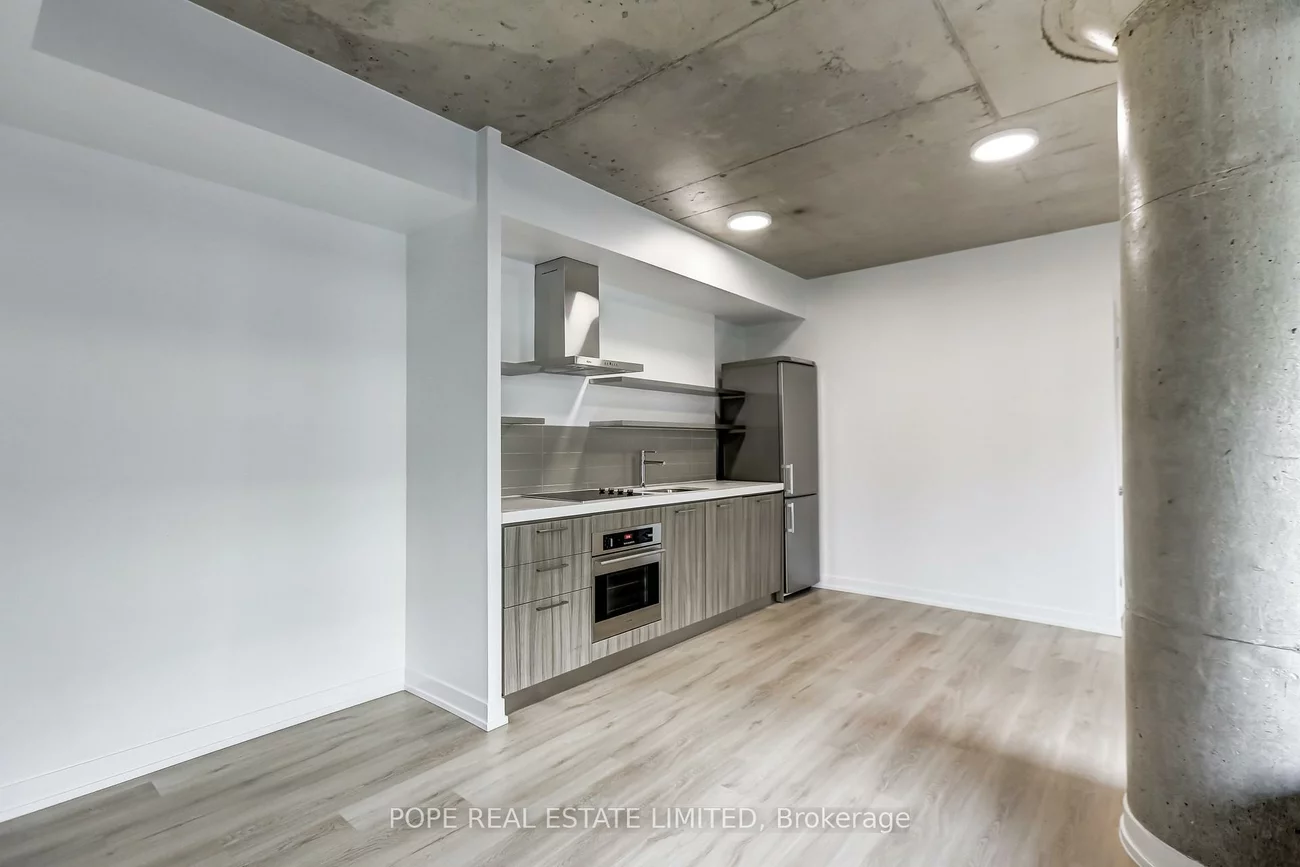 560, King, Waterfront Communities C1, Toronto