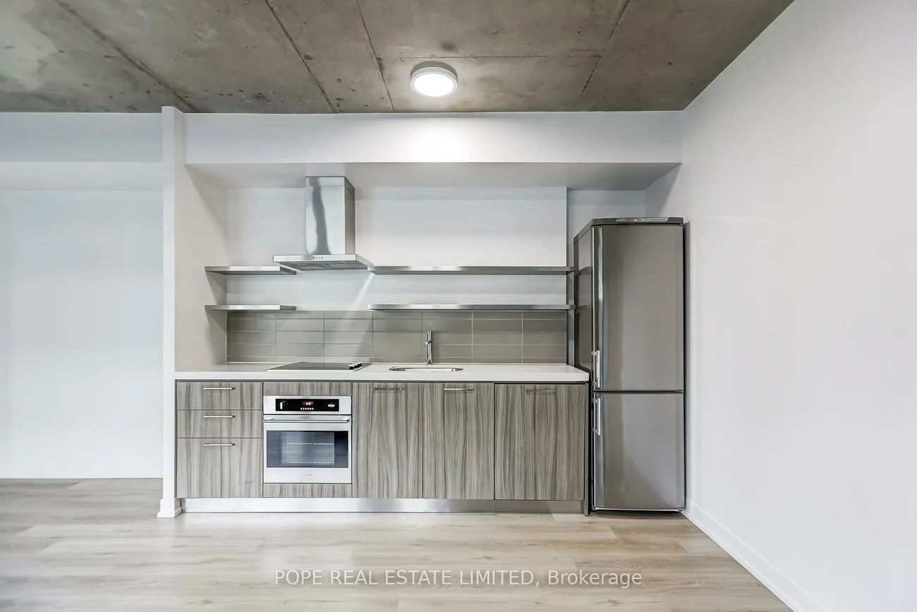 560, King, Waterfront Communities C1, Toronto