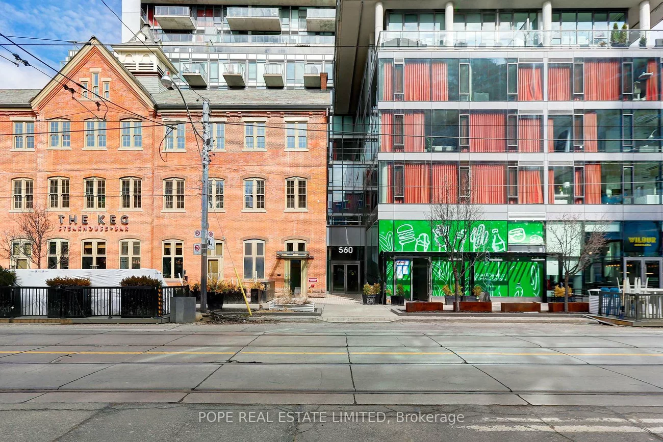 560, King, Waterfront Communities C1, Toronto