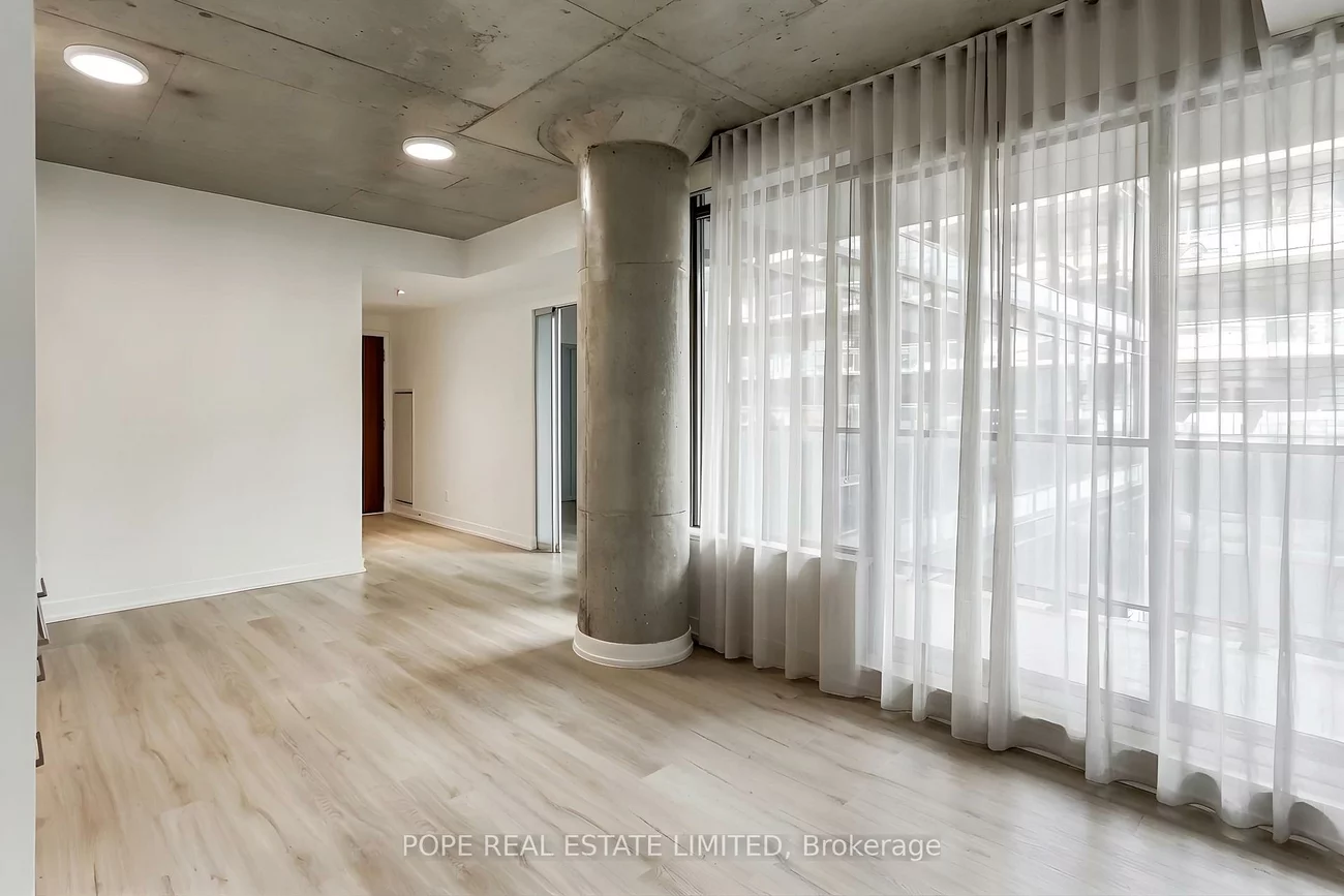 560, King, Waterfront Communities C1, Toronto