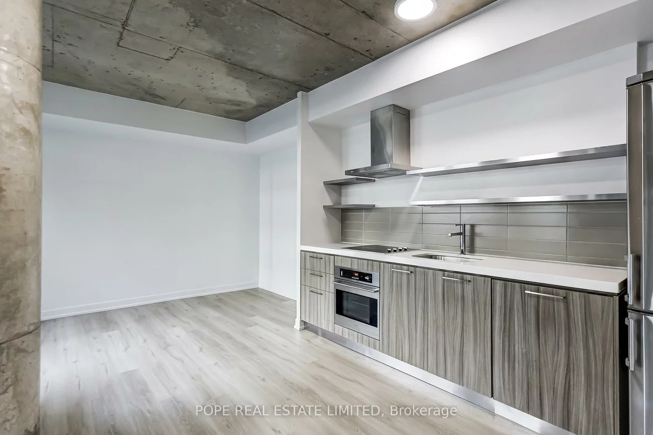 560, King, Waterfront Communities C1, Toronto