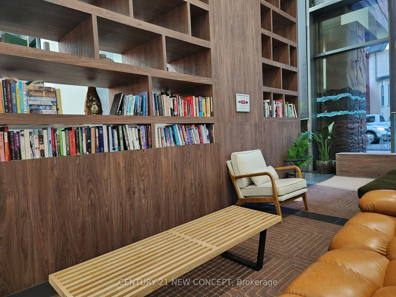 21, Widmer, Waterfront Communities C1, Toronto