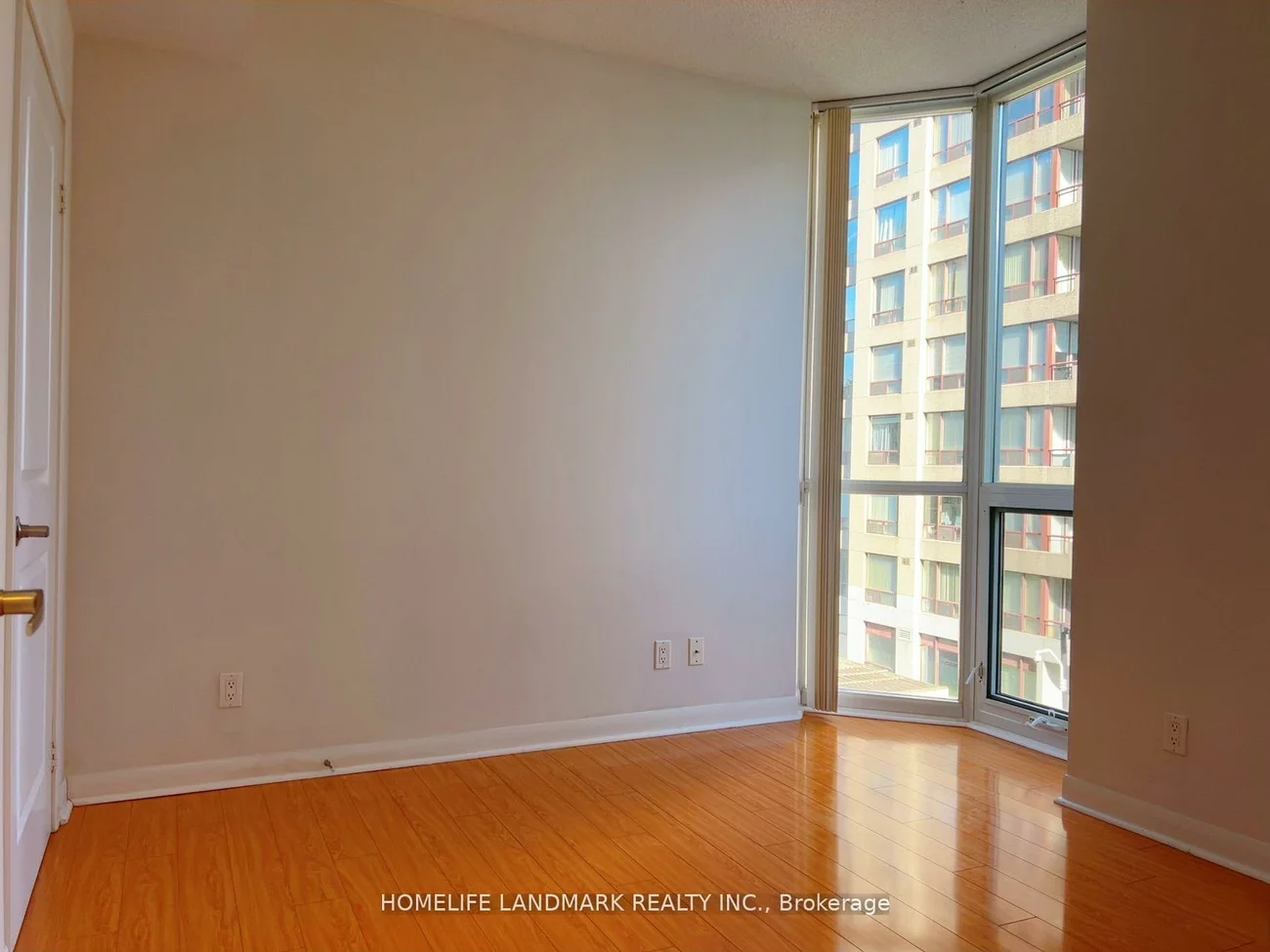5791, Yonge, Newtonbrook East, Toronto