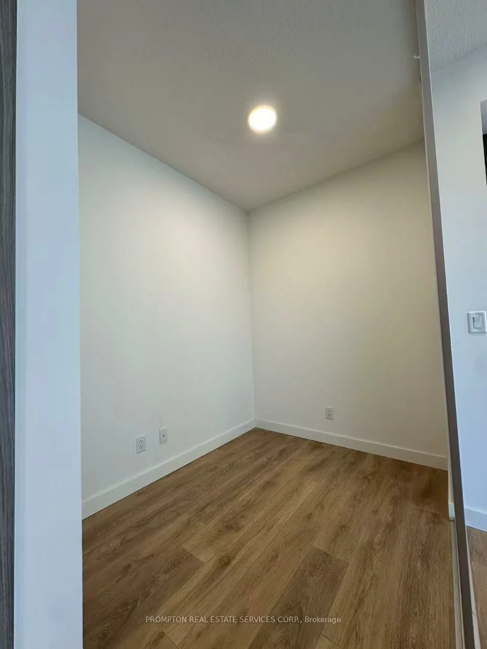 27, McMahon, Bayview Village, Toronto