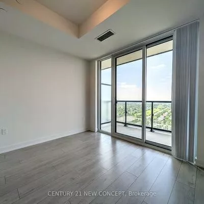 5858, Yonge, Newtonbrook West, Toronto