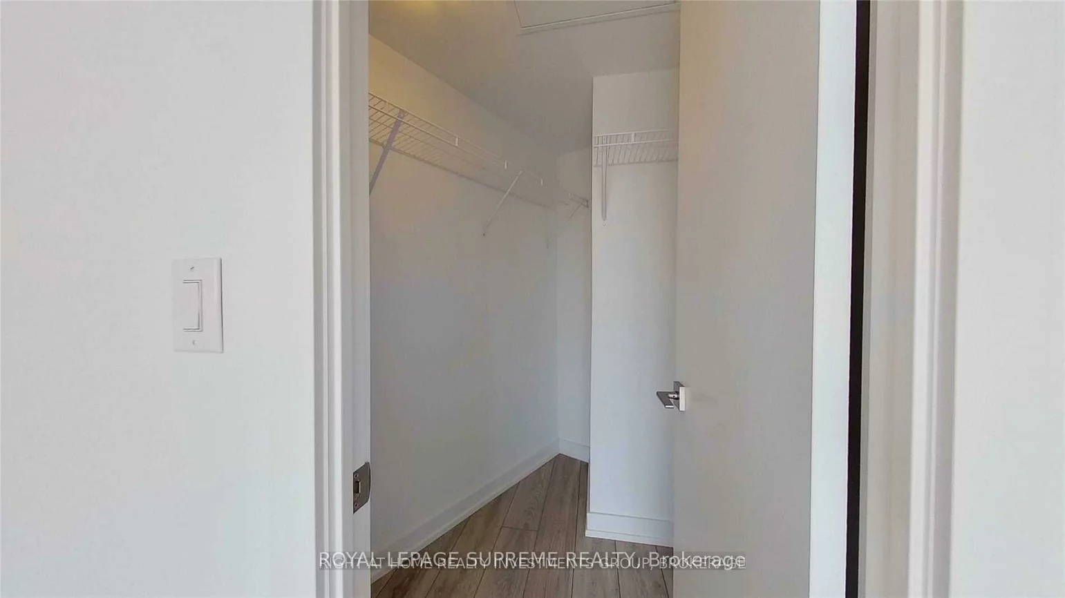 159, Wellesley, Cabbagetown-South St. James Town, Toronto
