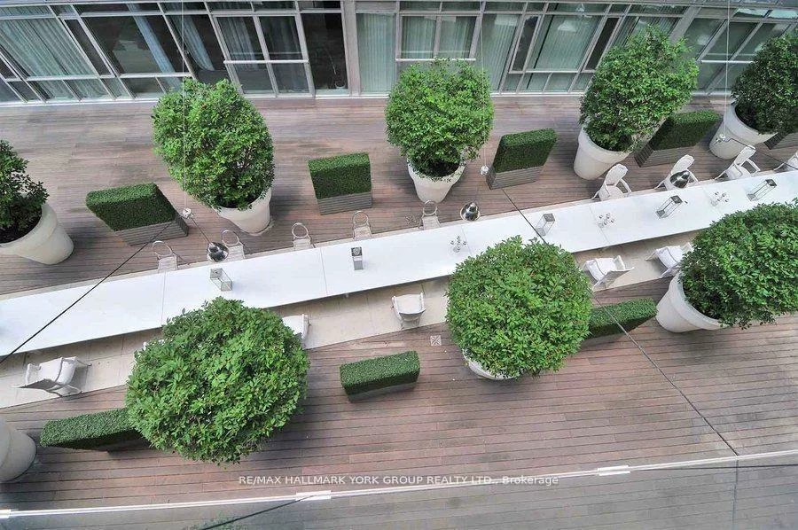 75, Portland, Waterfront Communities C1, Toronto
