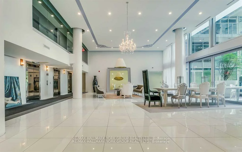 75, Portland, Waterfront Communities C1, Toronto
