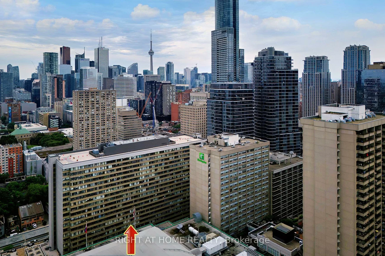 45, Carlton, Church-Yonge Corridor, Toronto