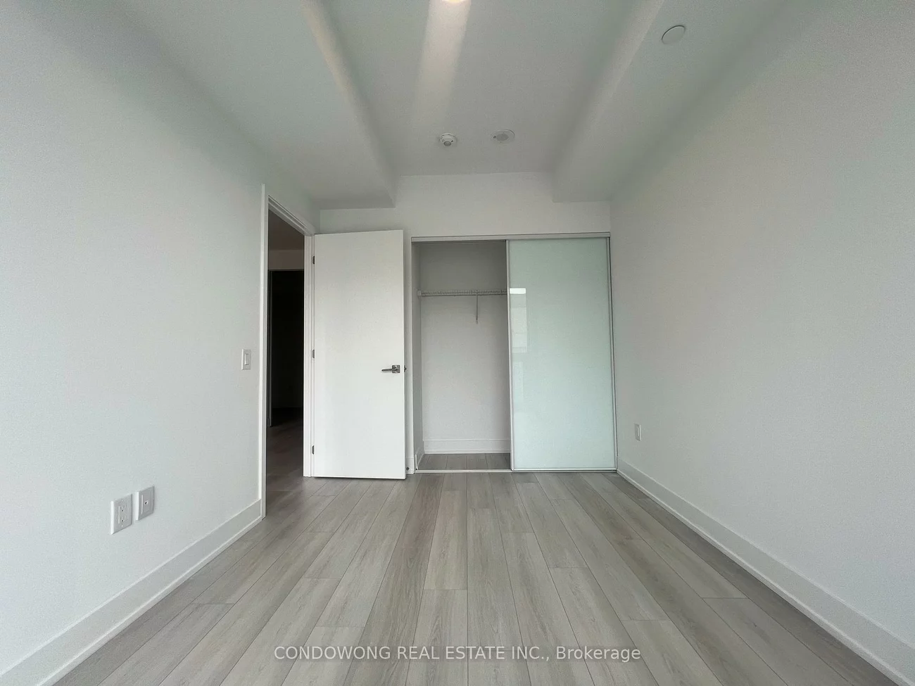 36, Olive, Willowdale East, Toronto