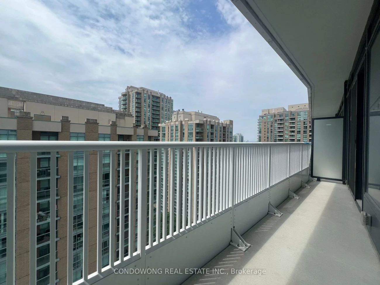 36, Olive, Willowdale East, Toronto