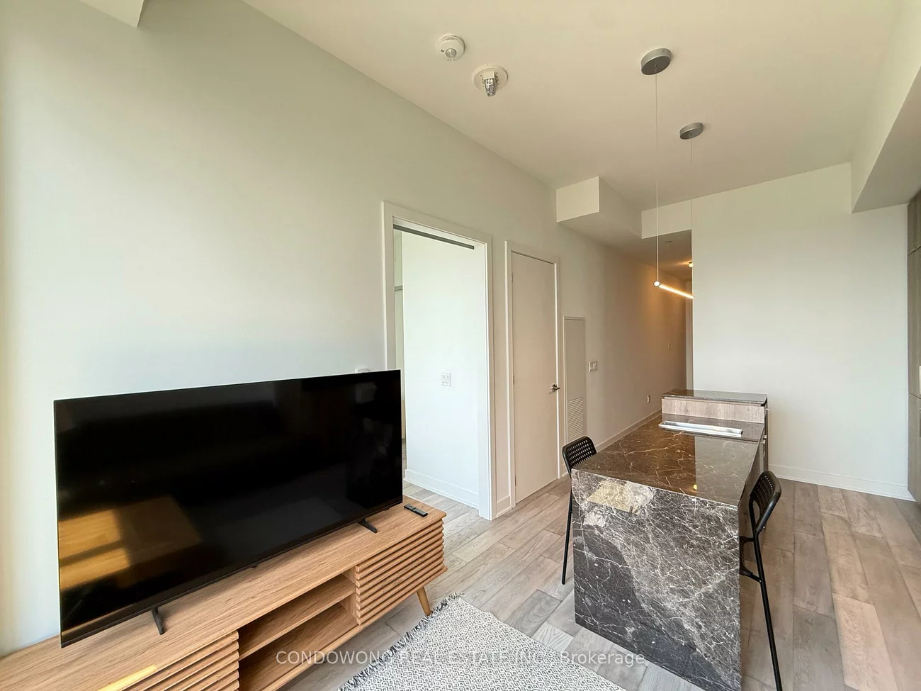 11, Yorkville, Annex, Toronto