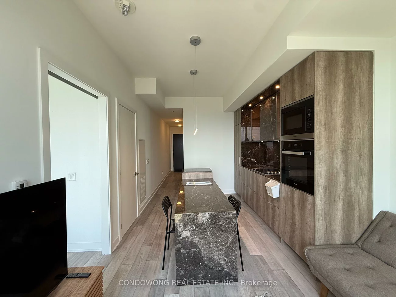 11, Yorkville, Annex, Toronto
