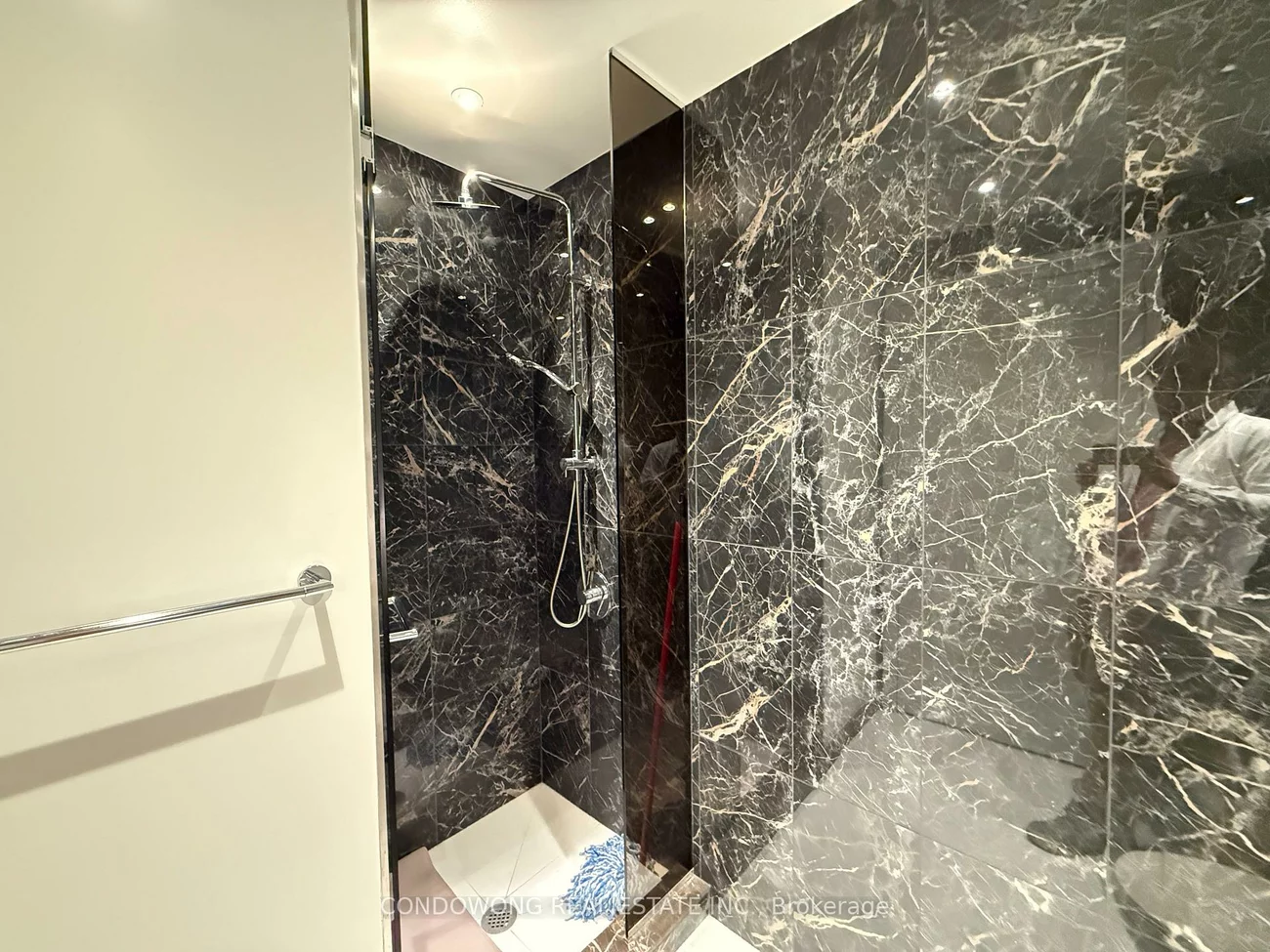 11, Yorkville, Annex, Toronto