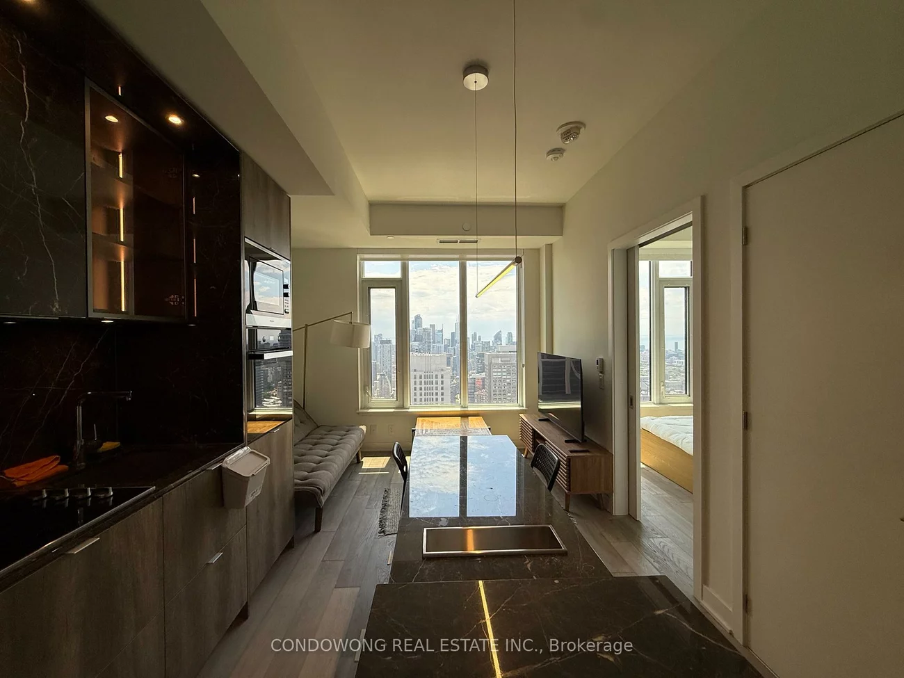 11, Yorkville, Annex, Toronto