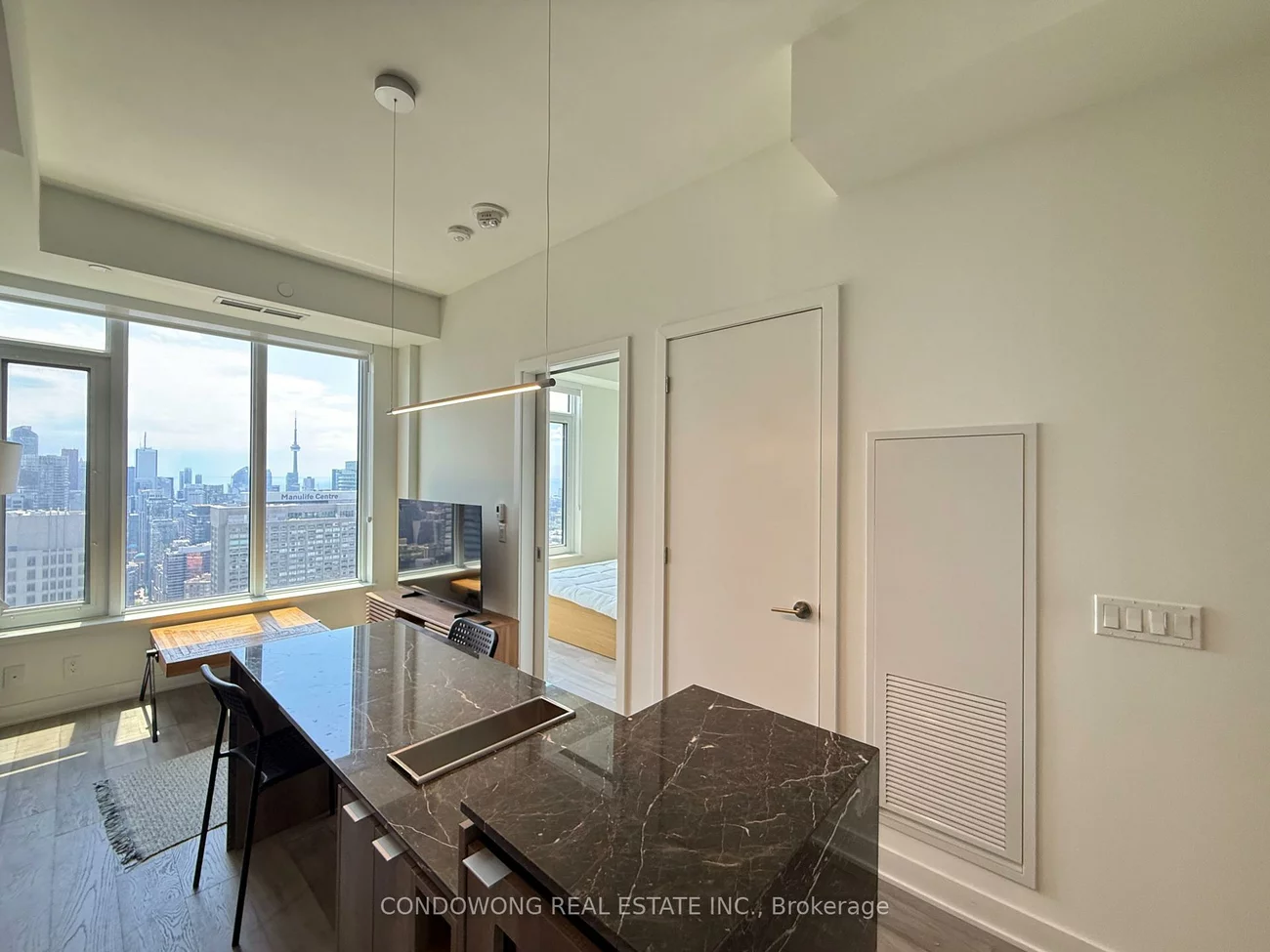 11, Yorkville, Annex, Toronto
