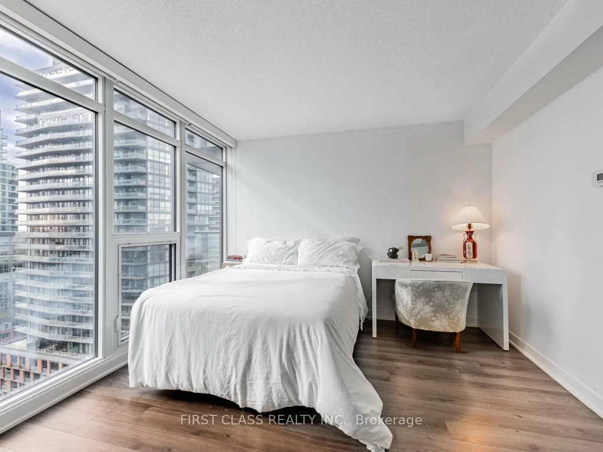 80, Queens Wharf, Waterfront Communities C1, Toronto