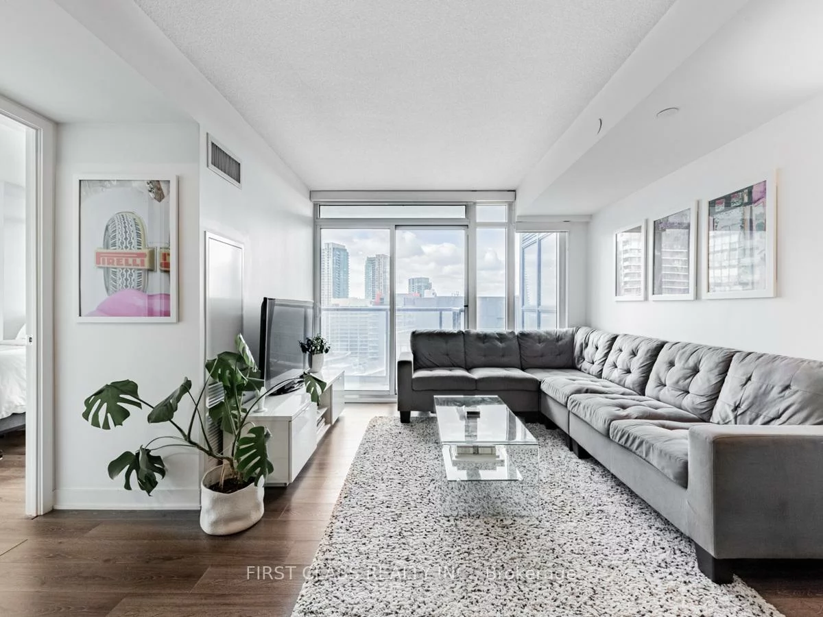 80, Queens Wharf, Waterfront Communities C1, Toronto