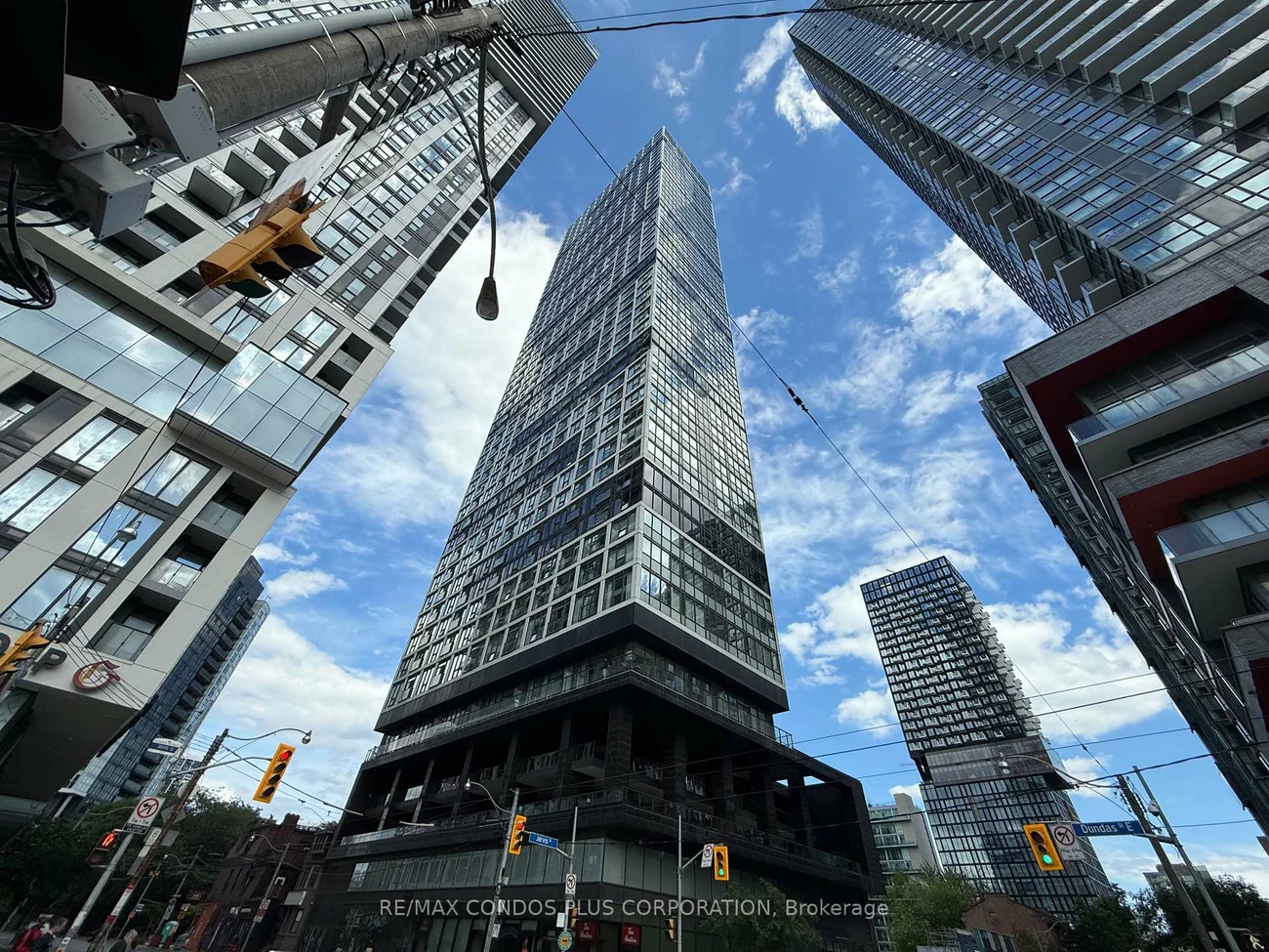 181, Dundas, Church-Yonge Corridor, Toronto