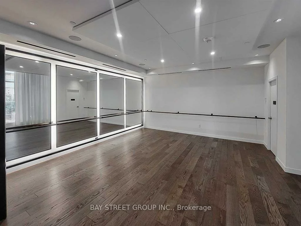 20, richardson, Waterfront Communities C8, Toronto