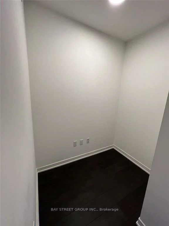 20, richardson, Waterfront Communities C8, Toronto