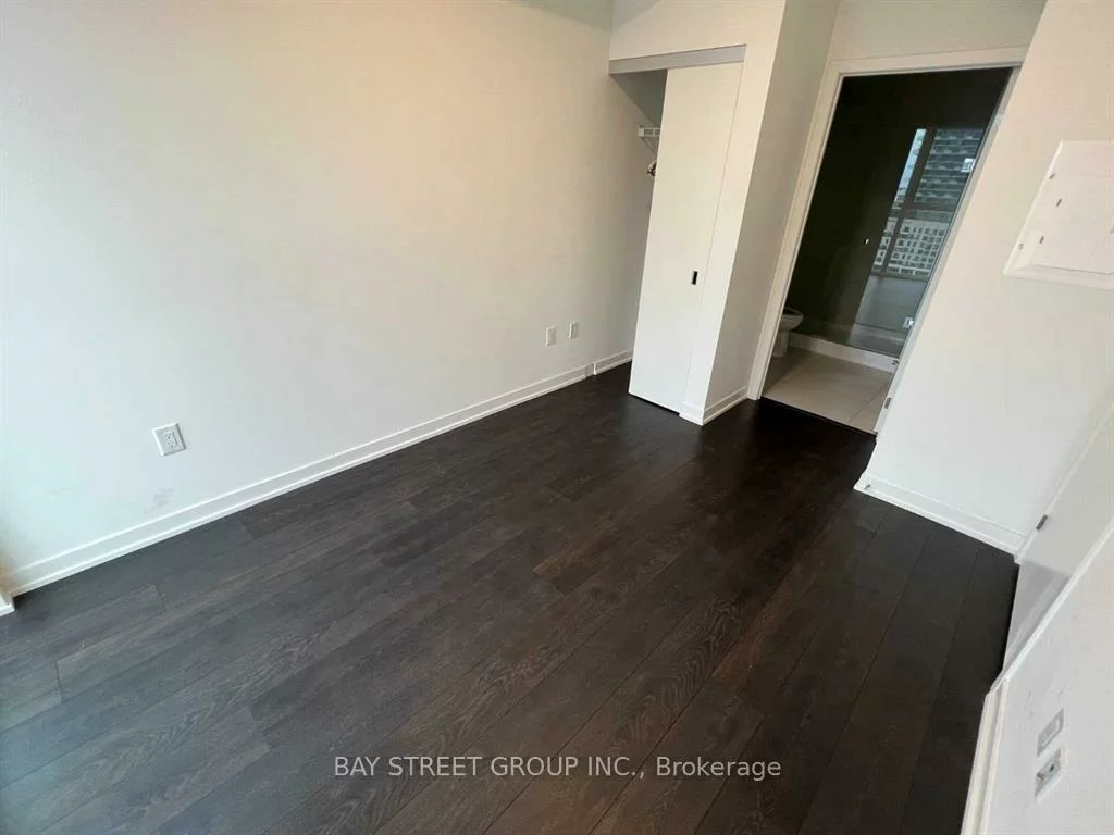 20, richardson, Waterfront Communities C8, Toronto