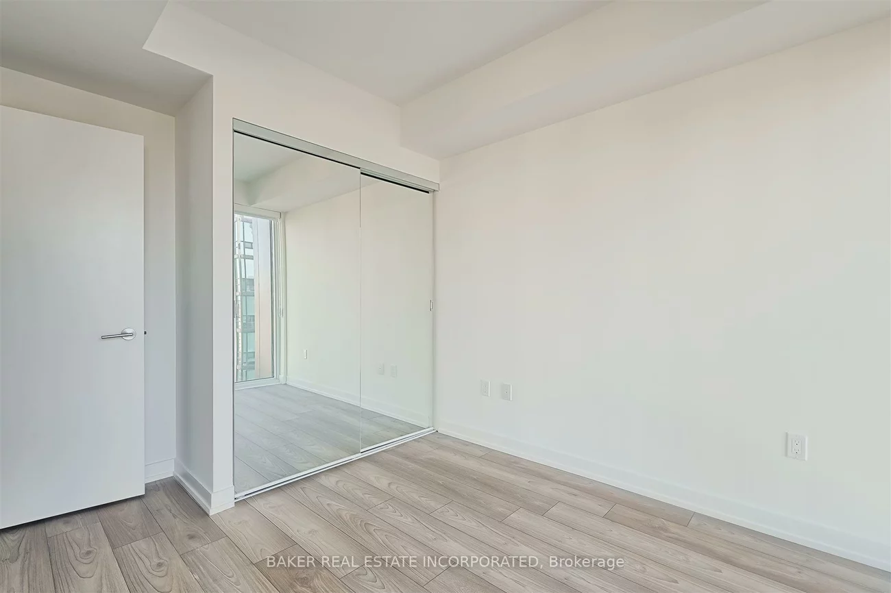 223, Redpath, Mount Pleasant West, Toronto