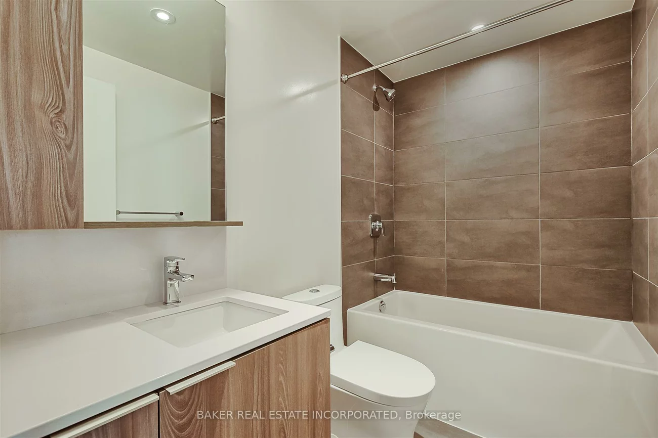 223, Redpath, Mount Pleasant West, Toronto