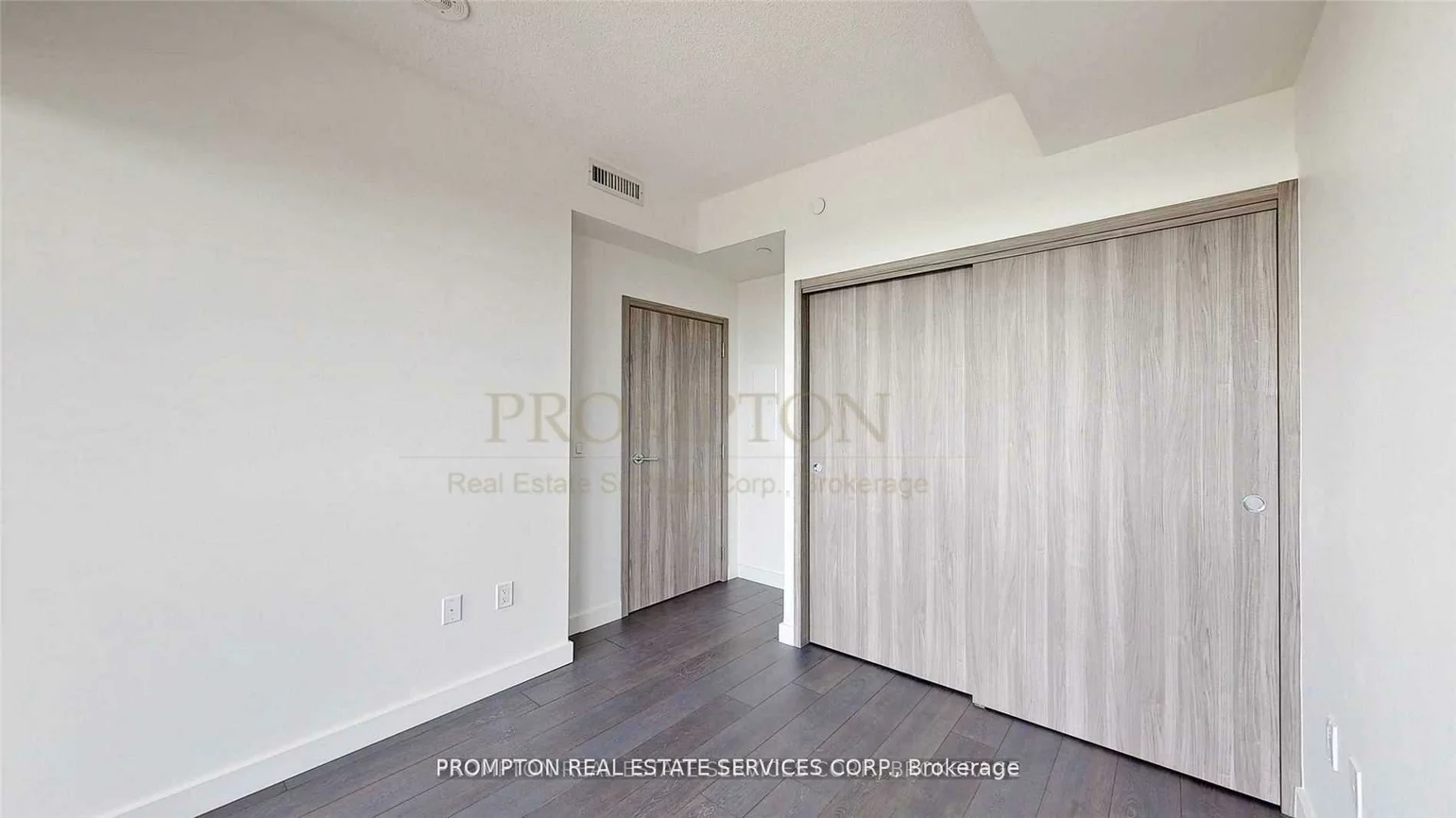 95, Mcmahon, Bayview Village, Toronto