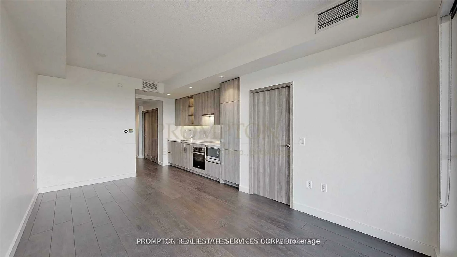 95, Mcmahon, Bayview Village, Toronto