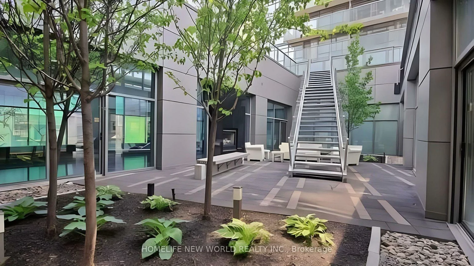 37, Grosvenor, Bay Street Corridor, Toronto