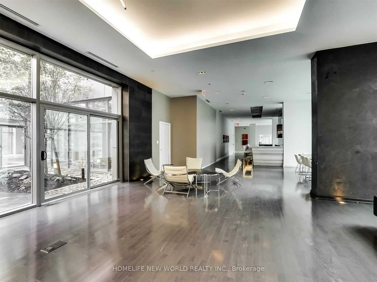 37, Grosvenor, Bay Street Corridor, Toronto