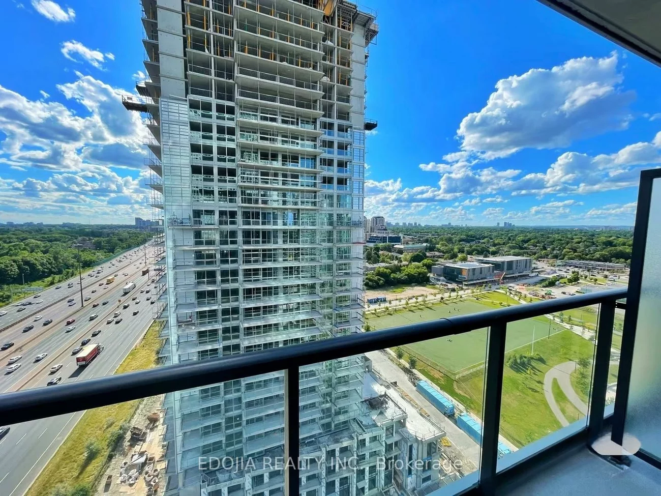 85, McMahon, Bayview Village, Toronto