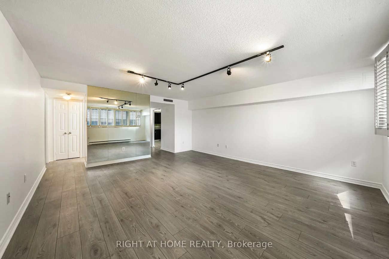 360, Bloor, Rosedale-Moore Park, Toronto