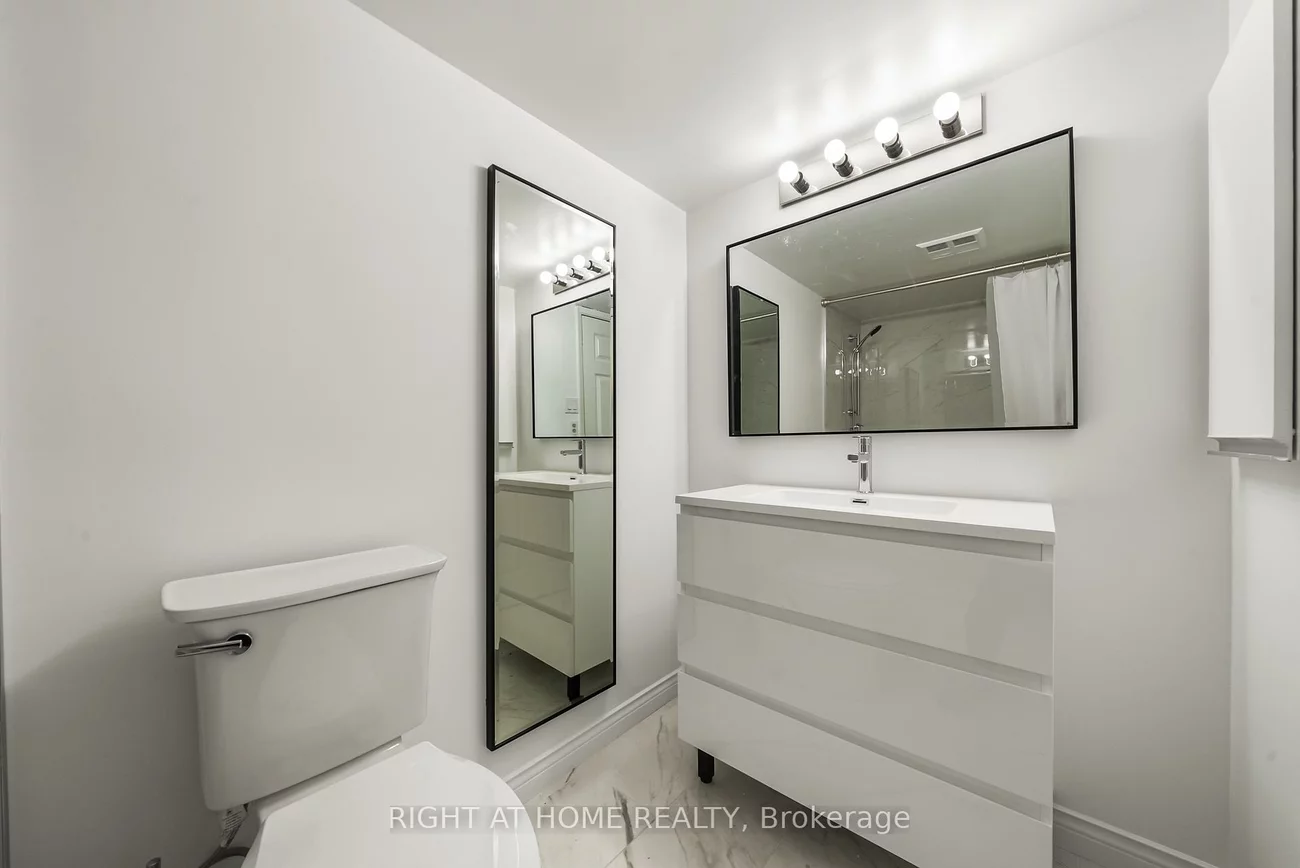 360, Bloor, Rosedale-Moore Park, Toronto