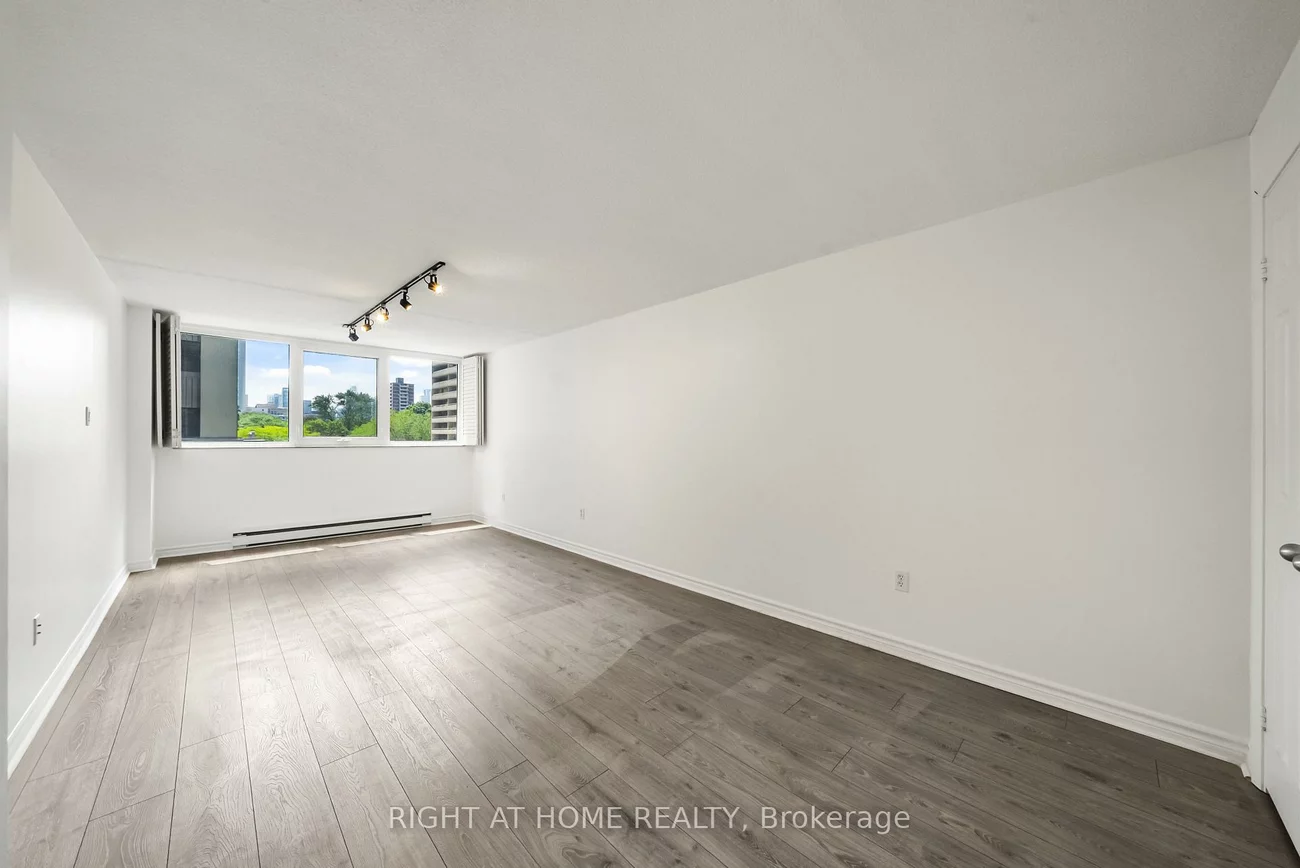 360, Bloor, Rosedale-Moore Park, Toronto