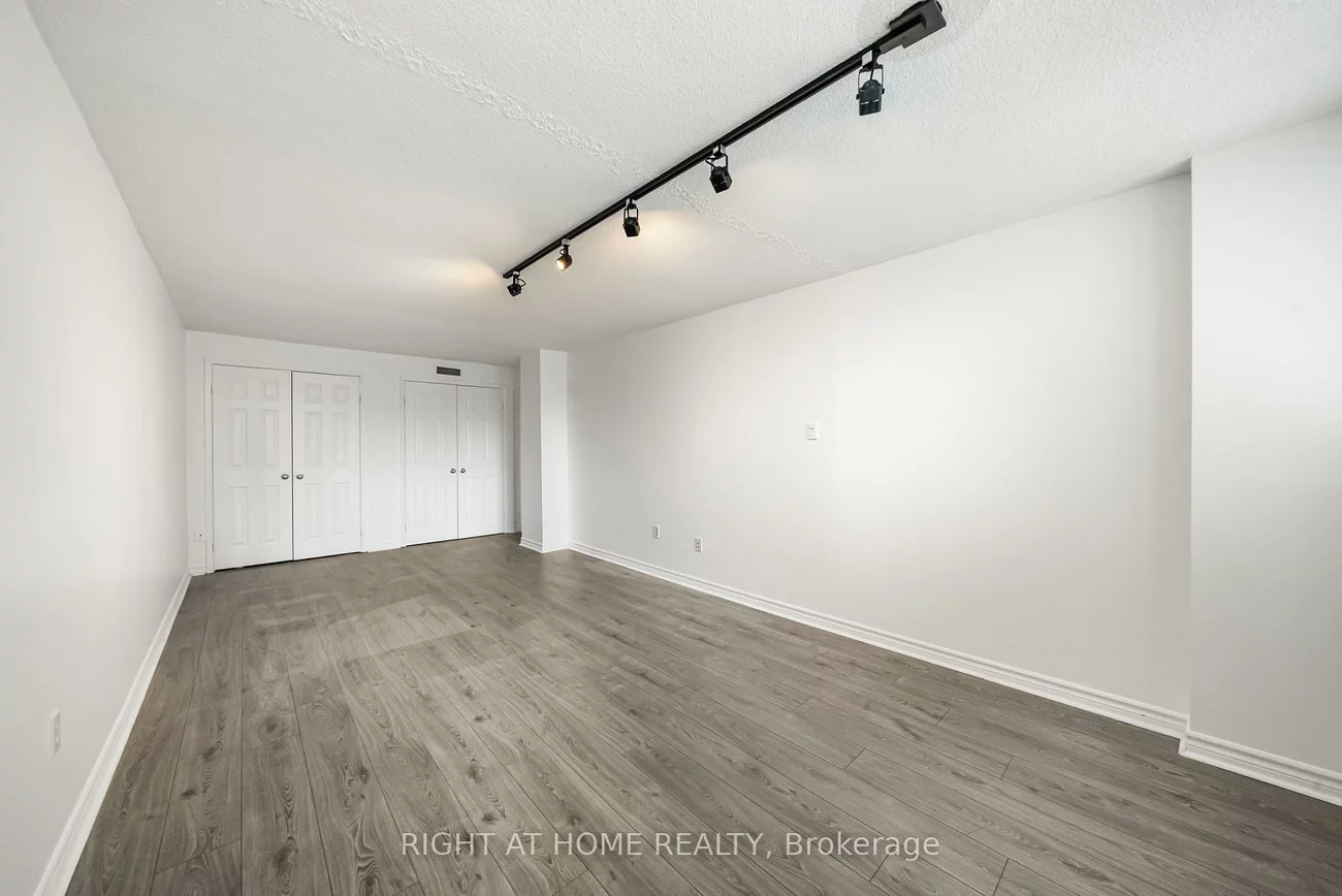 360, Bloor, Rosedale-Moore Park, Toronto