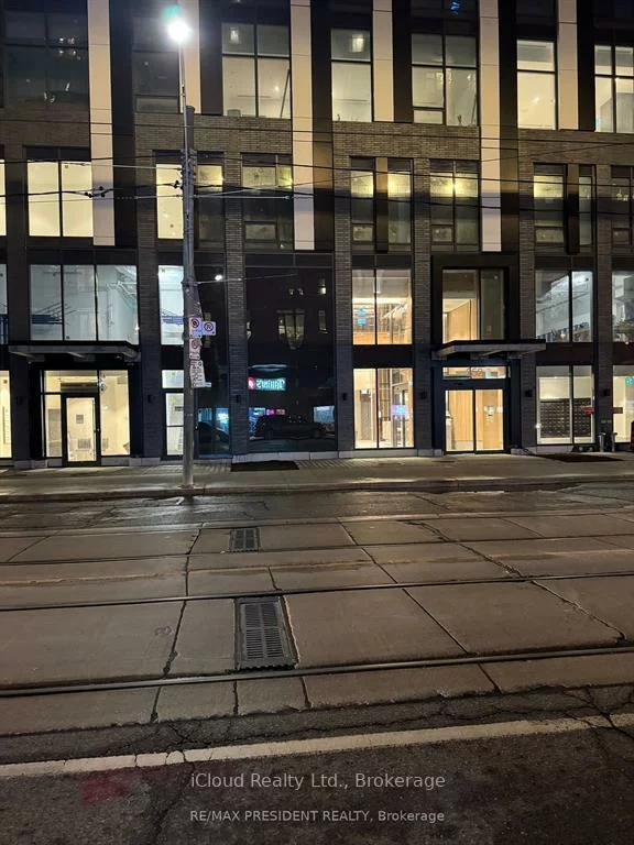 252, Church, Church-Yonge Corridor, Toronto