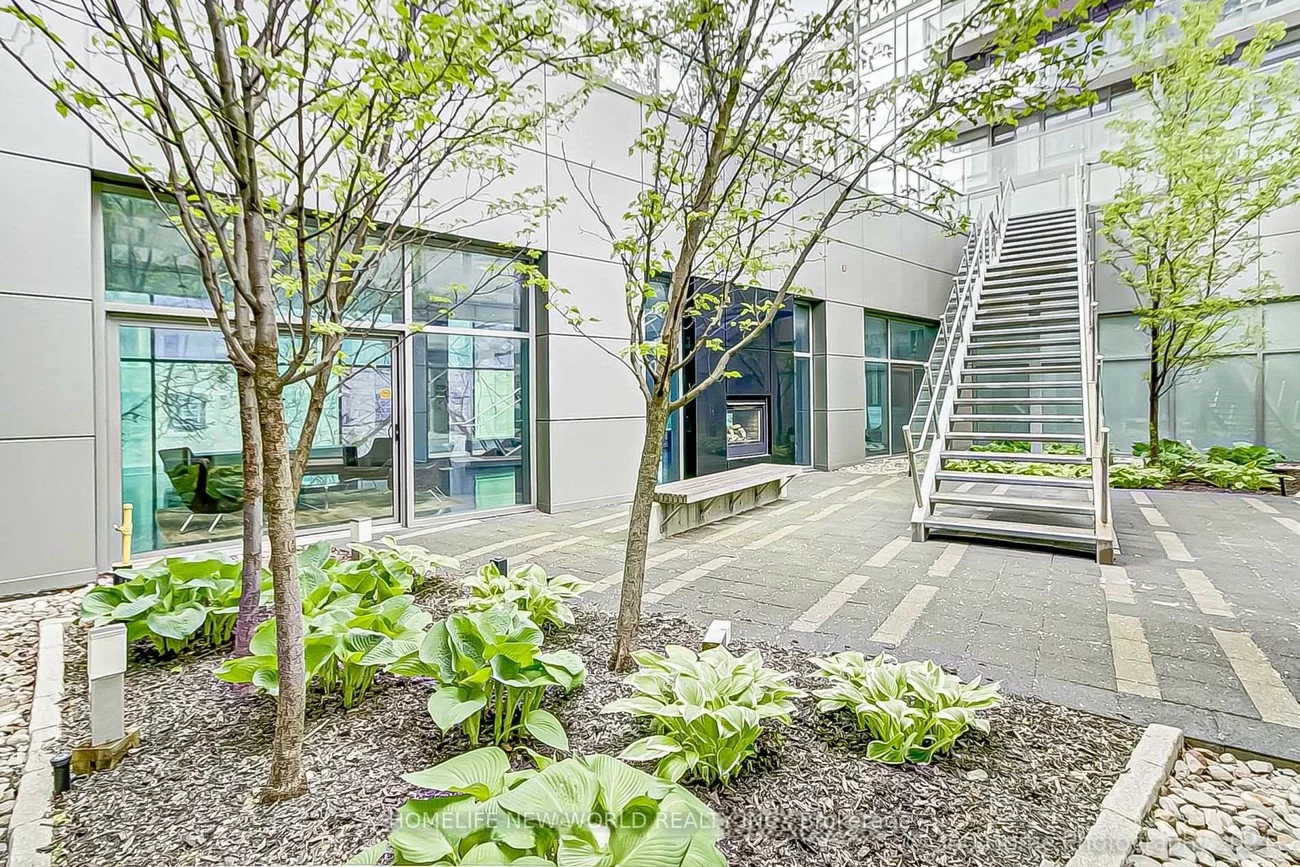 38, Grenville, Bay Street Corridor, Toronto