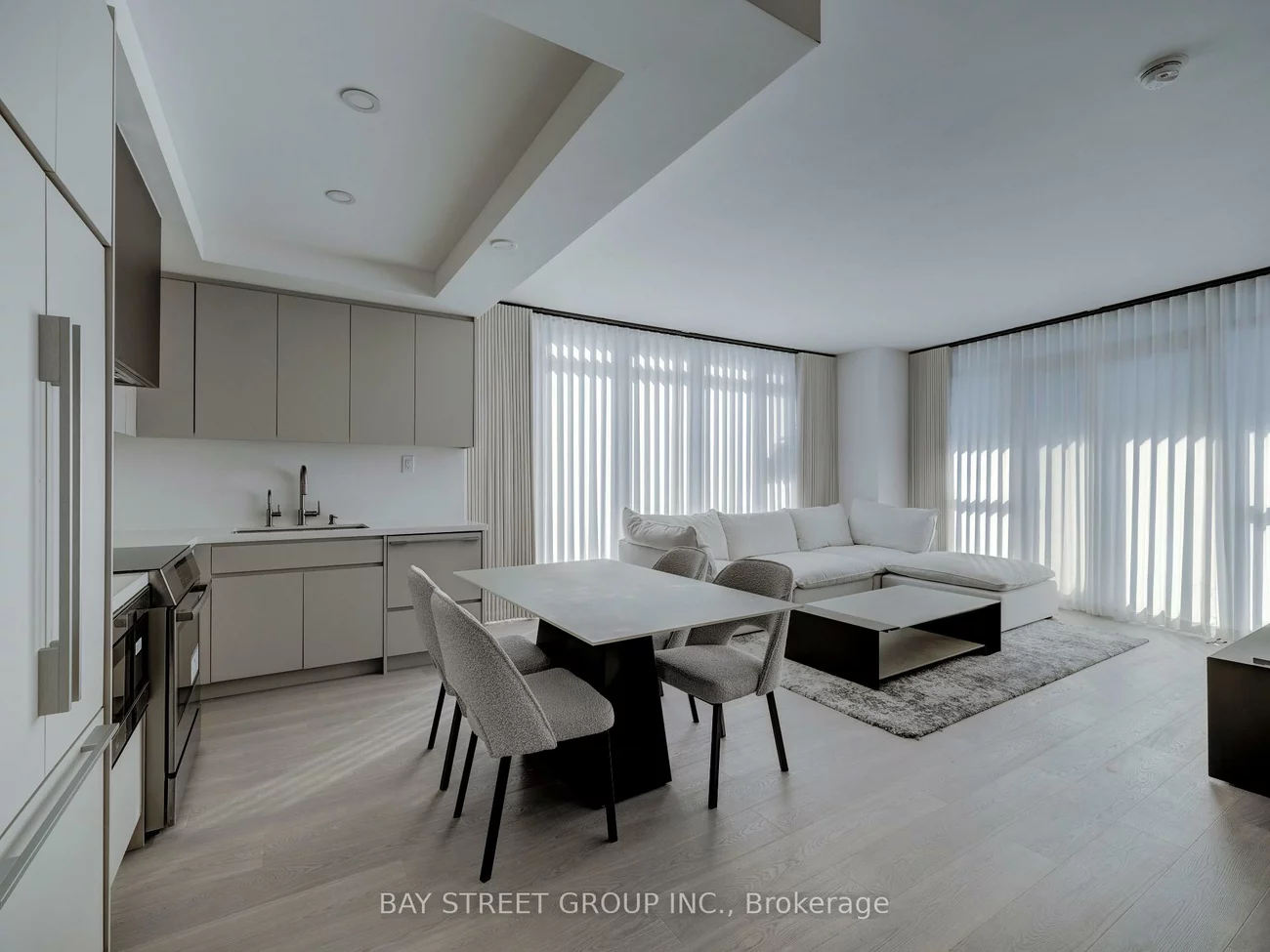 121, Mcmahon, Bayview Village, Toronto