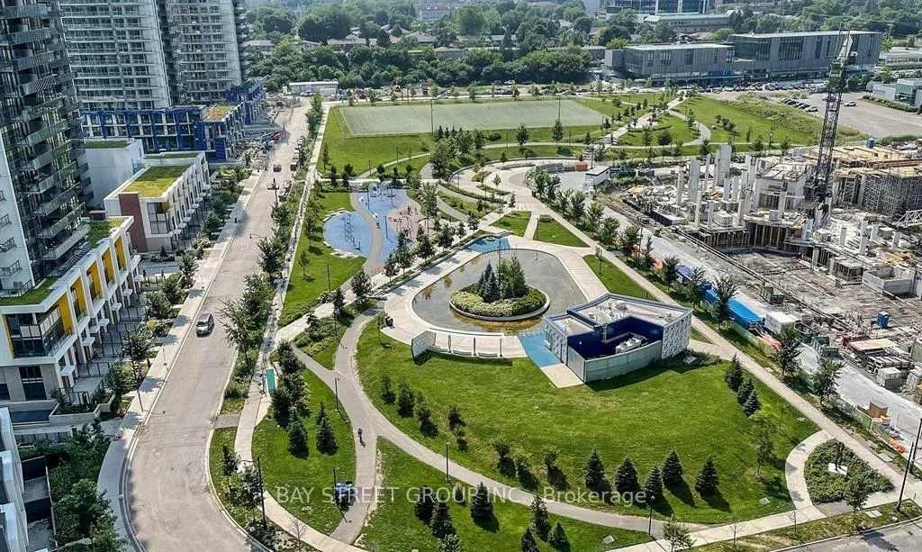 121, Mcmahon, Bayview Village, Toronto