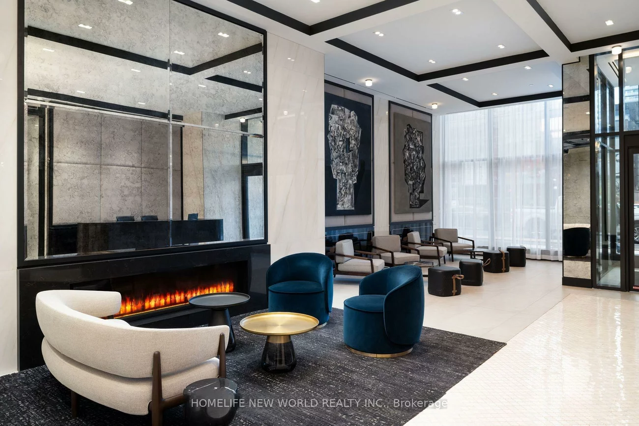 8, Wellesley, Bay Street Corridor, Toronto