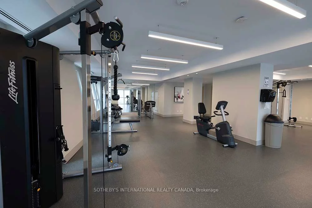 99, John, Waterfront Communities C1, Toronto
