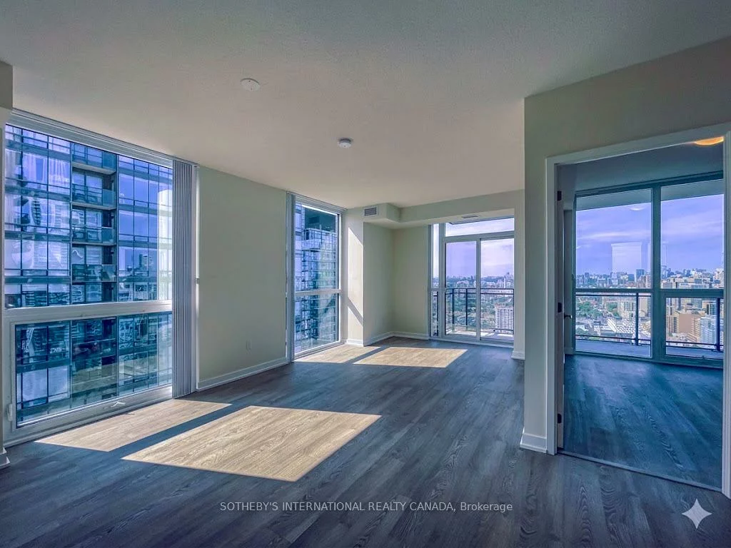 99, John, Waterfront Communities C1, Toronto