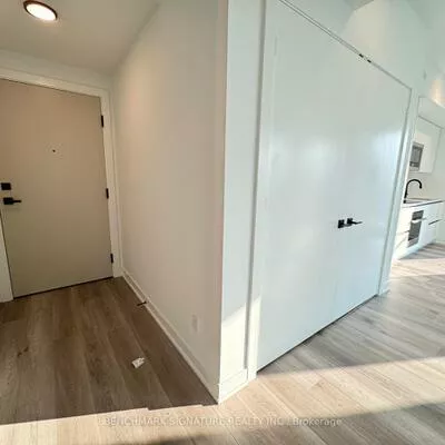 327, King, Waterfront Communities C1, Toronto