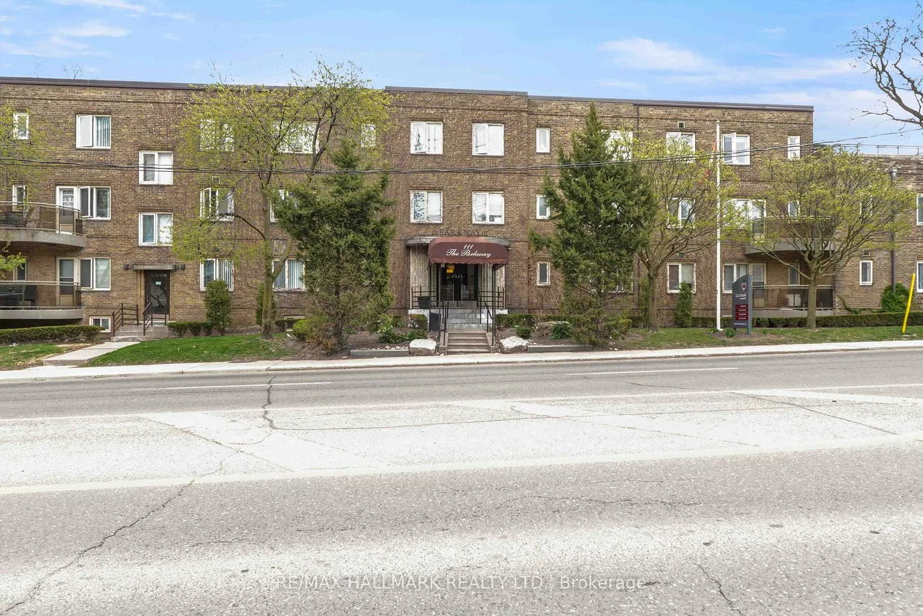 111, Oriole, Yonge-St. Clair, Toronto