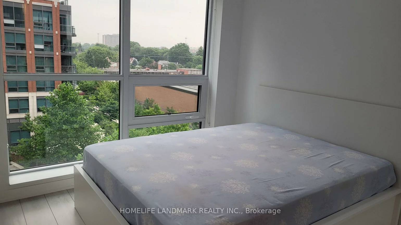 31, TIPPETT, Clanton Park, Toronto