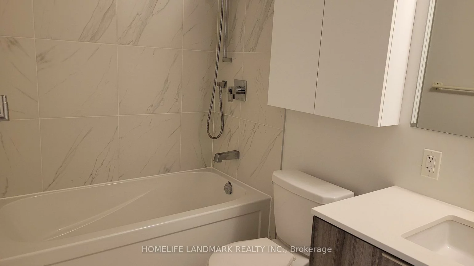 31, TIPPETT, Clanton Park, Toronto